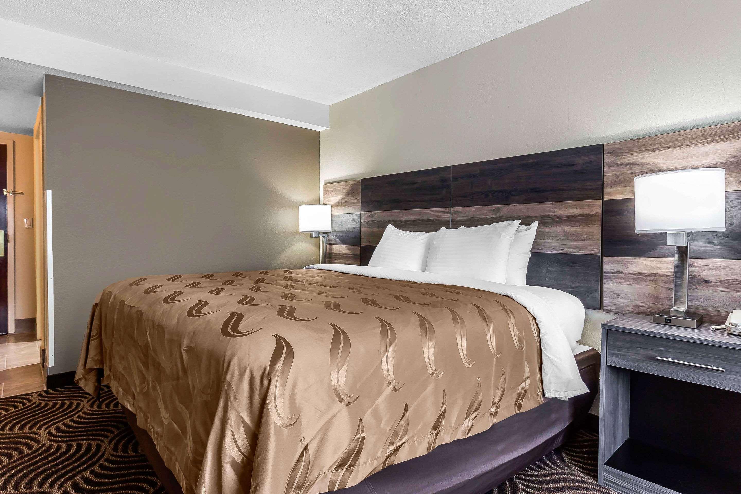Quality Inn & Suites Salisbury Ngoại thất bức ảnh