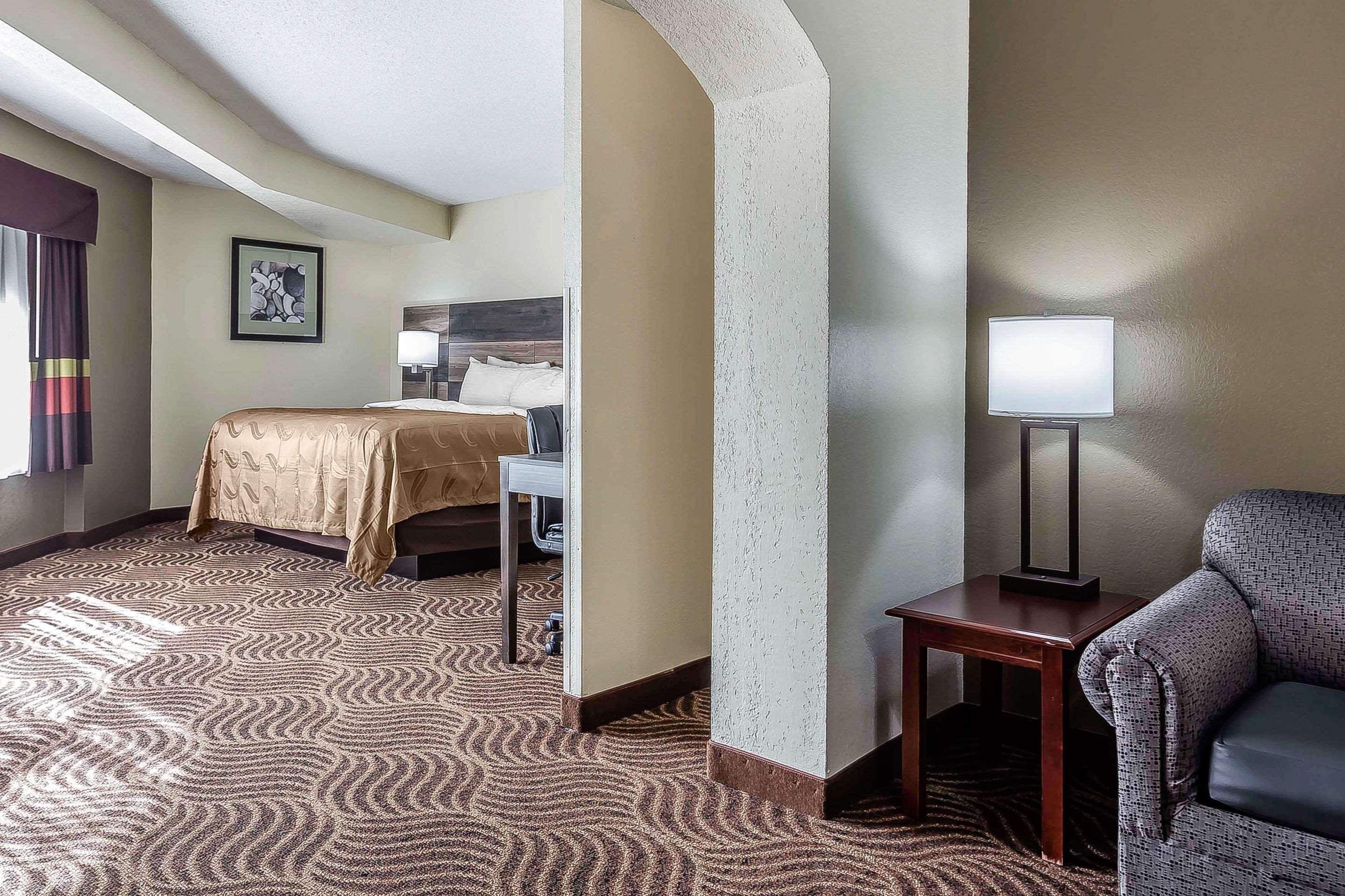 Quality Inn & Suites Salisbury Ngoại thất bức ảnh