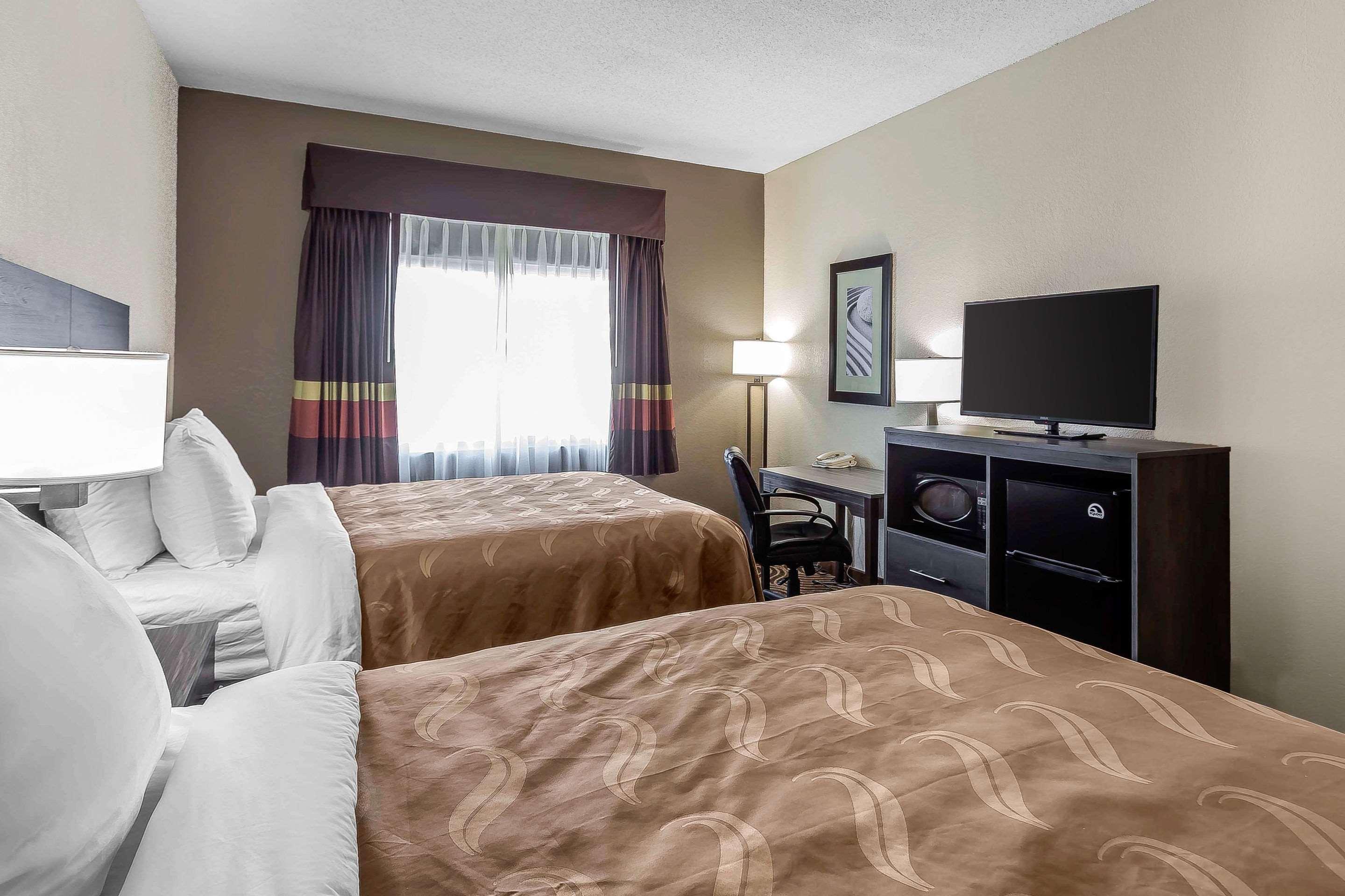 Quality Inn & Suites Salisbury Ngoại thất bức ảnh